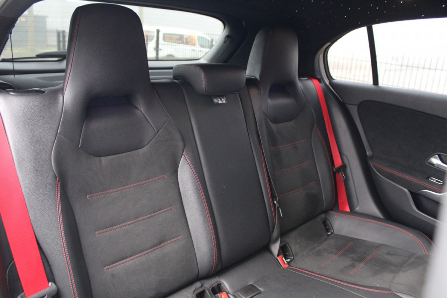 Mercedes-Benz A-Klasse AMG 35 4MATIC Edition 1 | FULL OPTION! | SCHAALSTOELEN | PANO | BURMESTER | STERRENHEMEL | HUD | MEMORY | 360 |