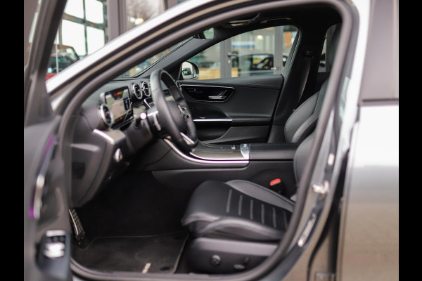 Mercedes-Benz C-Klasse 300 e AMG Line | Leder | Camera | Stoelverw. | Pano