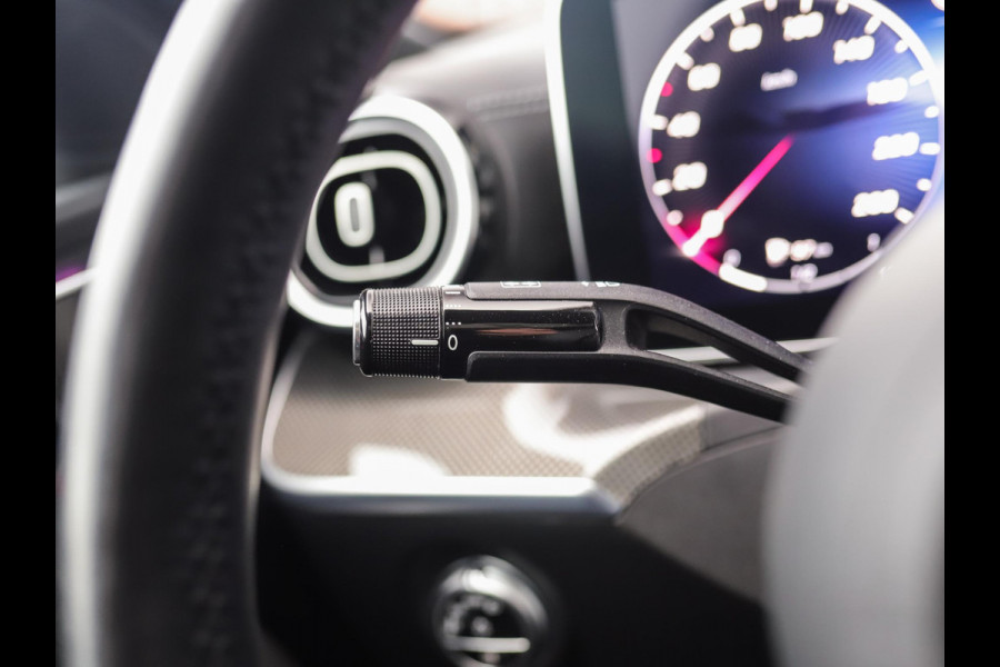 Mercedes-Benz C-Klasse 300 e AMG Line | Leder | Camera | Stoelverw. | Pano