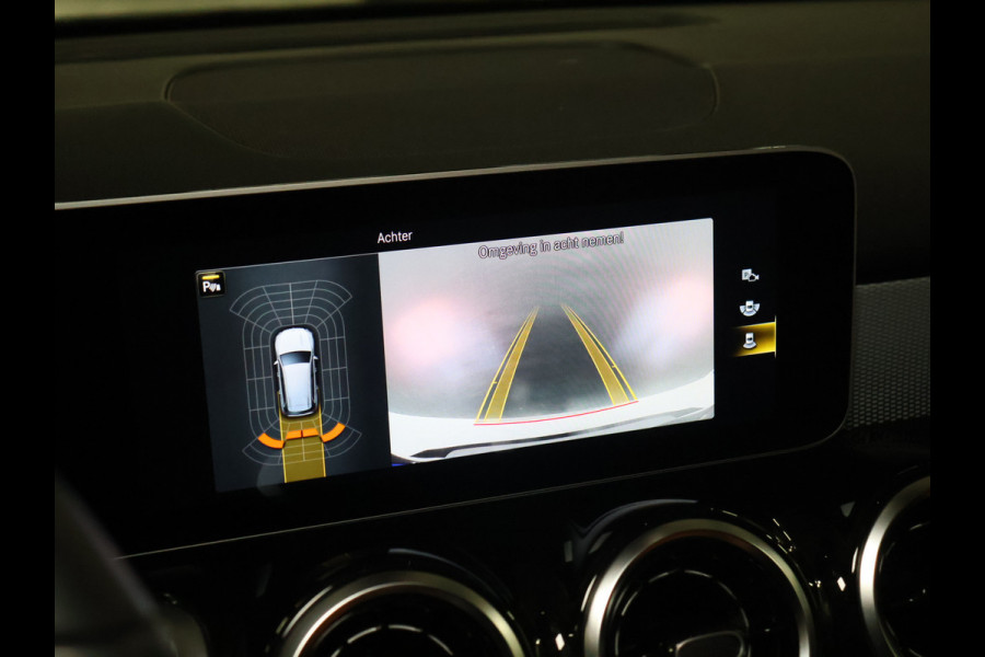 Mercedes-Benz Glb 200 Advantage [SCHUIFKANTELDAK, CRUISE CONTROL, APPLE CARPLAY, ACHTERUITRIJCAMERA, PDC V+A, AUTOMATISCHE AIROC, ELEKTRISCHE ACHTERKLEP, NIEUWSTAAT]