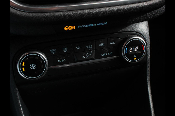 Ford Fiesta 1.0 EcoBoost ST-Line | Navigatie | Climate Control | DAB | Lichtmetalen Velgen | Parkeer sensoren | Cruise Control