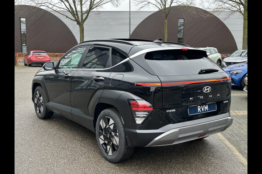 Hyundai Kona 1.6 GDI HEV Premium Sky FULL HYBRID | NIEUWE AUTO MET REGISTRATIE | VOLLE AUTO! | FABR GARANTIE T/M 12-2029| PANO | STOEL VENTILATIE EN VERWARMING| STUUR VERWARMING| SUPER COMPLEET!|