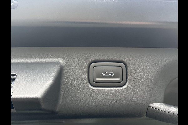 Hyundai Kona 1.6 GDI HEV Premium Sky FULL HYBRID | NIEUWE AUTO MET REGISTRATIE | VOLLE AUTO! | FABR GARANTIE T/M 12-2029| PANO | STOEL VENTILATIE EN VERWARMING| STUUR VERWARMING| SUPER COMPLEET!|