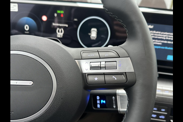 Hyundai Kona 1.6 GDI HEV Premium Sky FULL HYBRID | NIEUWE AUTO MET REGISTRATIE | VOLLE AUTO! | FABR GARANTIE T/M 12-2029| PANO | STOEL VENTILATIE EN VERWARMING| STUUR VERWARMING| SUPER COMPLEET!|