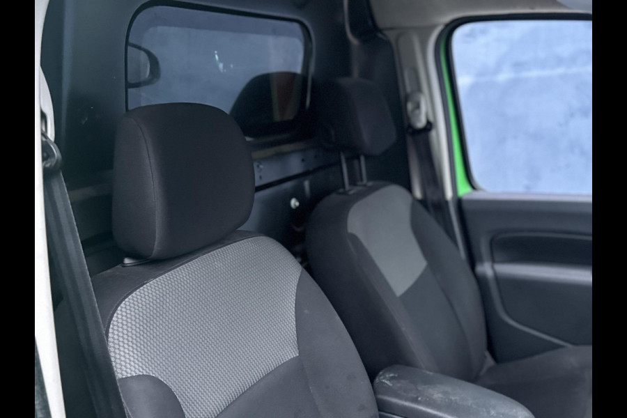 Renault Kangoo 1.5 dCi 90 Energy Comfort Maxi AIRCO / CRUISE CONTROLE / NAVI / L2H1 / TREKHAAK / EURO 6