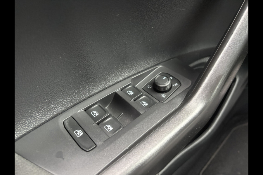 Volkswagen Polo 1.0 TSI Life | Virtual Cockpit | Apple Carplay | Stoel verwarming | Airco | LED