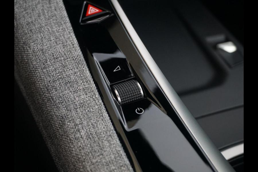 Peugeot 3008 1.2 Hybrid 136 GT Leder interieur | Panoramadak