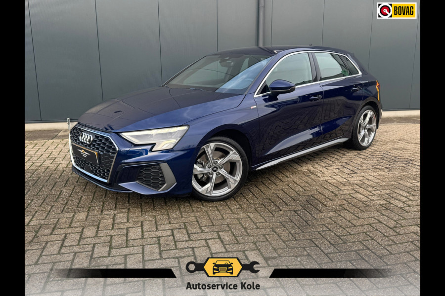 Audi A3 Sportback 30 TFSI S-line edition * Navigatie * Parkeersensoren * Audi Sound *