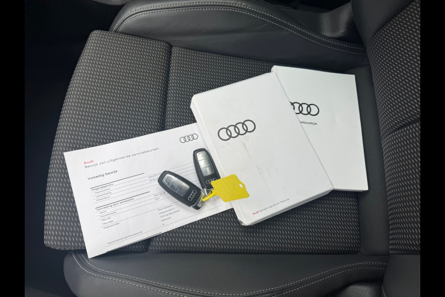 Audi A3 Sportback 30 TFSI S-line edition * Navigatie * Parkeersensoren * Audi Sound *