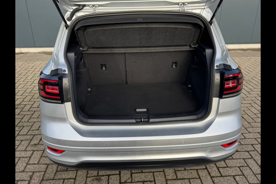 Volkswagen T-Cross 1.0 TSI Automaat R-Line * Carplay * Virtual Cockpit * Climate Control * Adaptieve Cruise *