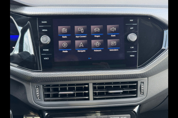 Volkswagen T-Cross 1.0 TSI Automaat R-Line * Carplay * Virtual Cockpit * Climate Control * Adaptieve Cruise *