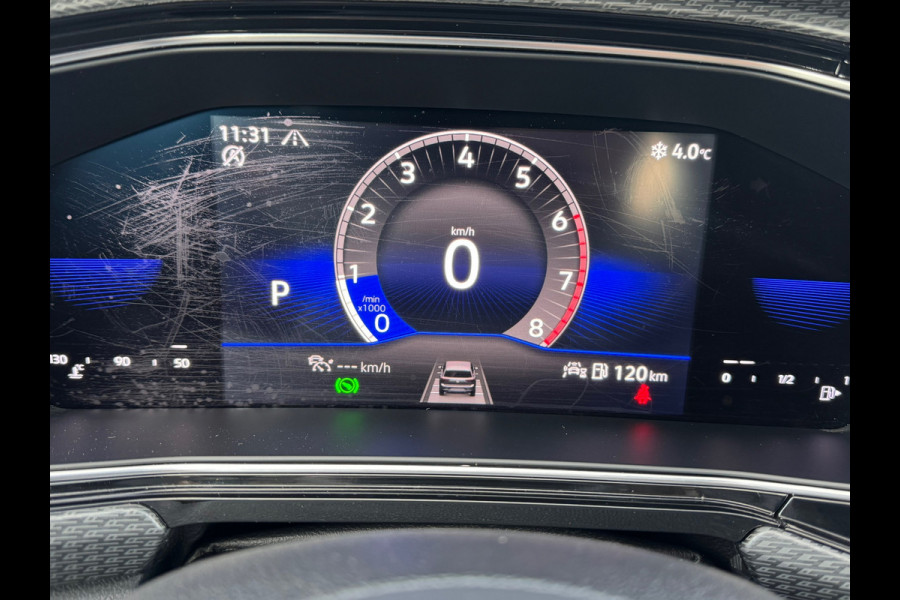 Volkswagen T-Cross 1.0 TSI Automaat R-Line * Carplay * Virtual Cockpit * Climate Control * Adaptieve Cruise *