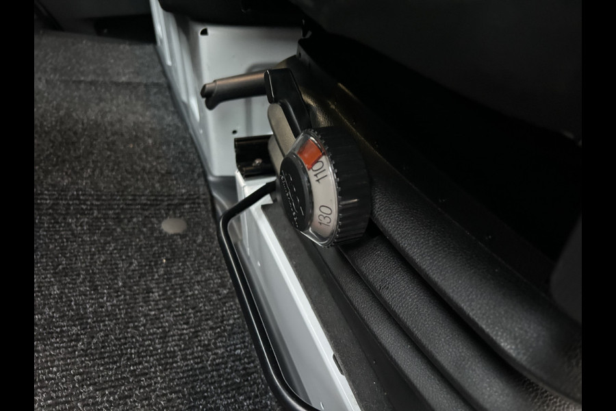 Mercedes-Benz Sprinter 317 CDI L2 H2 MBUX / 360 Camera / Navigatie / Geveerde stoel / Cruise control / Airco / 270 Graden achterdeuren