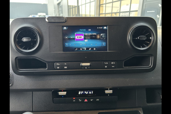 Mercedes-Benz Sprinter 317 CDI L2 H2 MBUX / 360 Camera / Navigatie / Geveerde stoel / Cruise control / Airco / 270 Graden achterdeuren