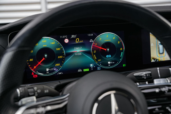 Mercedes-Benz E-Klasse E300 de Panodak Burmester 360 Camera HUD Trekhaak Keyless