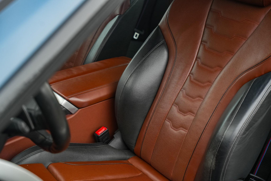 BMW 8 Serie M850i xDrive High Executive Laser M Pakket 20''