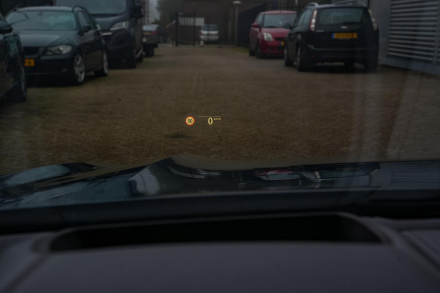 BMW 8 Serie M850i xDrive High Executive Laser M Pakket 20''