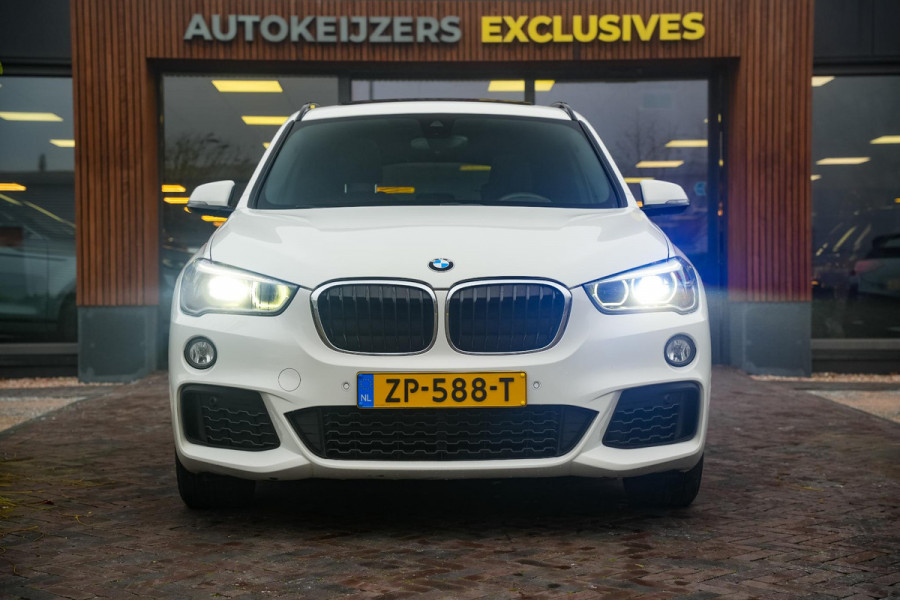 BMW X1 sDrive18i High Executive Edition M-Pakket/ pano/ org NL/ NAP