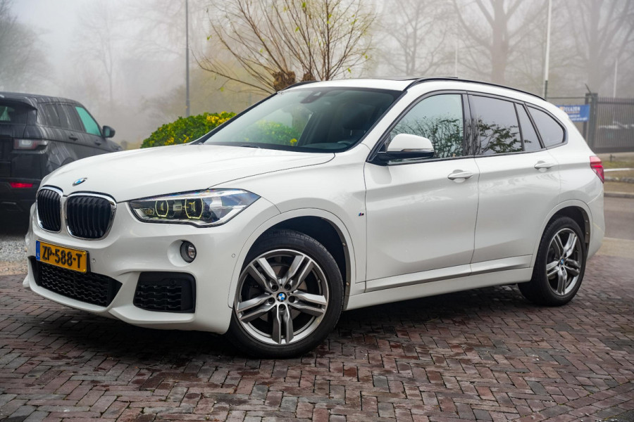 BMW X1 sDrive18i High Executive Edition M-Pakket/ pano/ org NL/ NAP