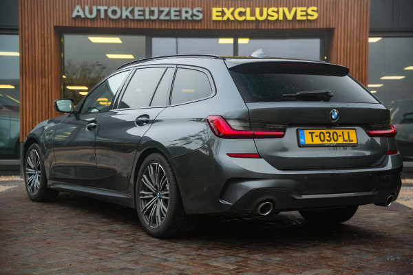 BMW 3 Serie Touring 330e High Executive M Sport Panodak Harman Kardon HUD Leer Alcantara