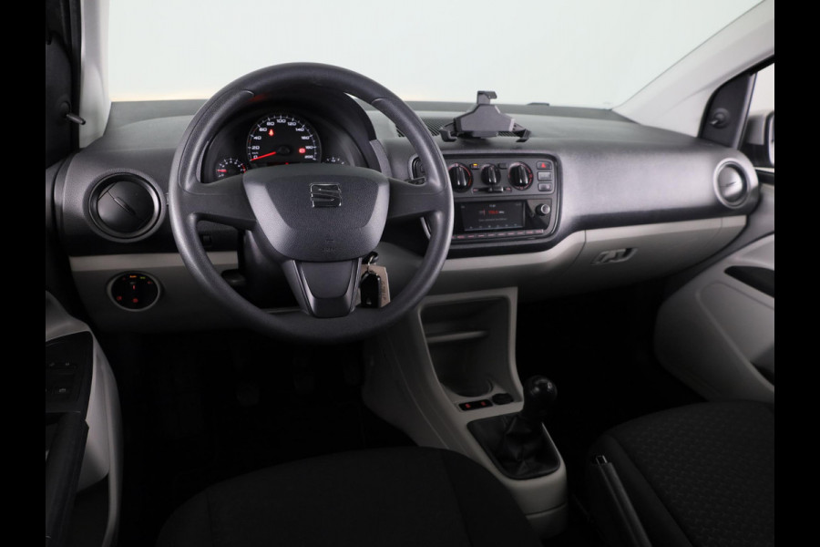 Seat Mii 1.0 Style Intense 60 pk | Navigatie via App | Airco | Parkeersensoren achter | Cruise control |