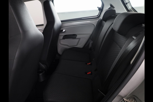 Seat Mii 1.0 Style Intense 60 pk | Navigatie via App | Airco | Parkeersensoren achter | Cruise control |