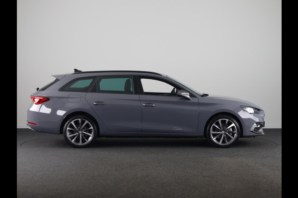 Seat Leon Sportstourer 1.5 TSI e-Hybrid FR PHEV First Edition 204 pk Automaat | Verlengde garantie | Navigatie | Parkeersensoren | Achteruitrijcamera | Adaptieve cruise control |