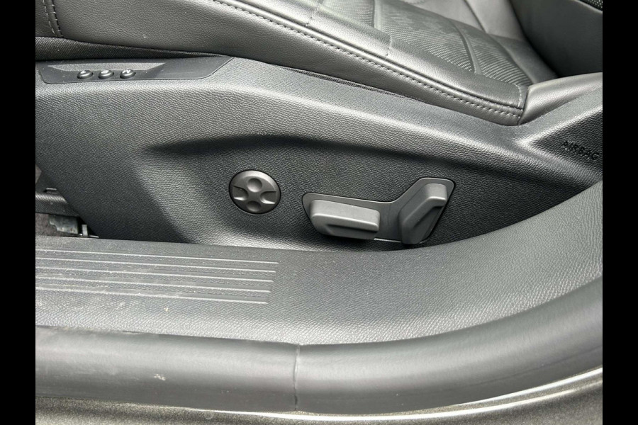 Citroën C5 X 1.6 Plug-in Hybrid 225 Business Plus | Leder | Zeer compleet | Prijs is rijklaar