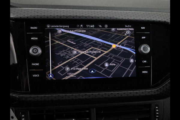 Volkswagen T-Cross 1.0 TSI Style 110 pk Automaat (DSG) | Navigatie | Parkeersensoren | Apple Carplay/Android Auto | Stoelverwarming | Voll. digitaal instrumentenpaneel |