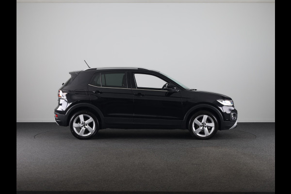 Volkswagen T-Cross 1.0 TSI Style 110 pk Automaat (DSG) | Navigatie | Parkeersensoren | Apple Carplay/Android Auto | Stoelverwarming | Voll. digitaal instrumentenpaneel |