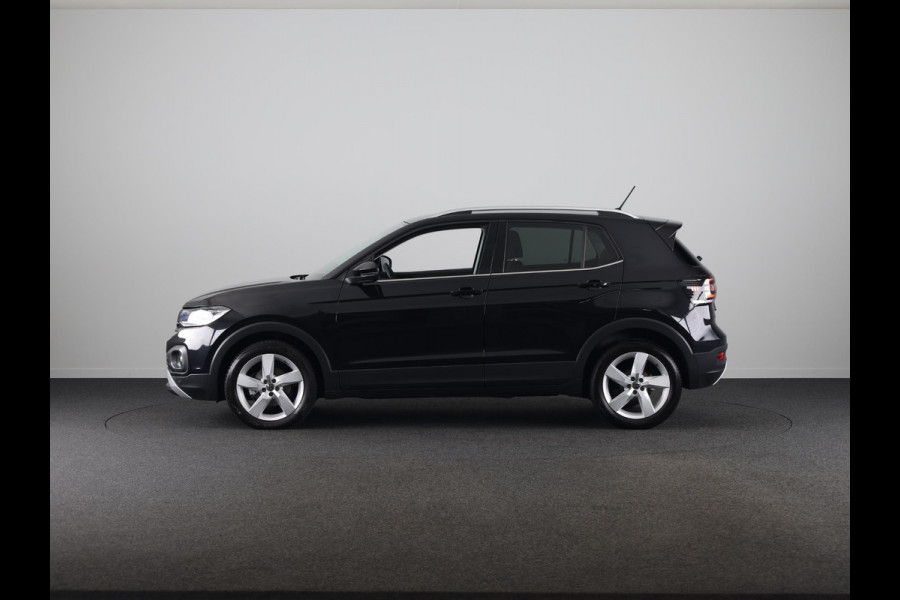 Volkswagen T-Cross 1.0 TSI Style 110 pk Automaat (DSG) | Navigatie | Parkeersensoren | Apple Carplay/Android Auto | Stoelverwarming | Voll. digitaal instrumentenpaneel |