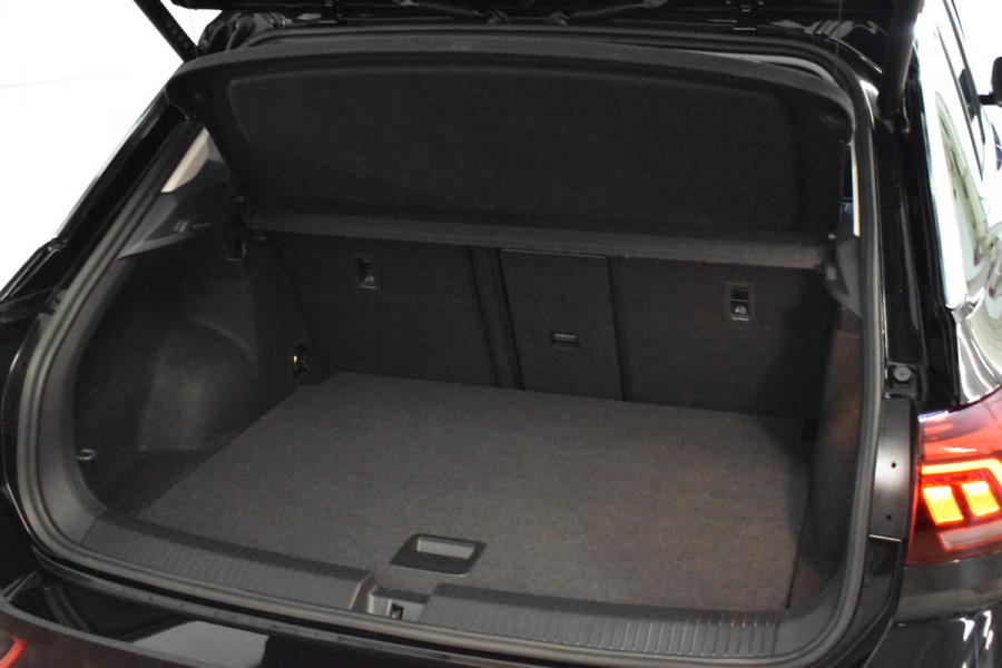 Volkswagen T-Roc 1.5 TSI 150PK DSG STYLE FABRIEKS GARANTIE VIRTUAL/CARPLAY/CAMERA