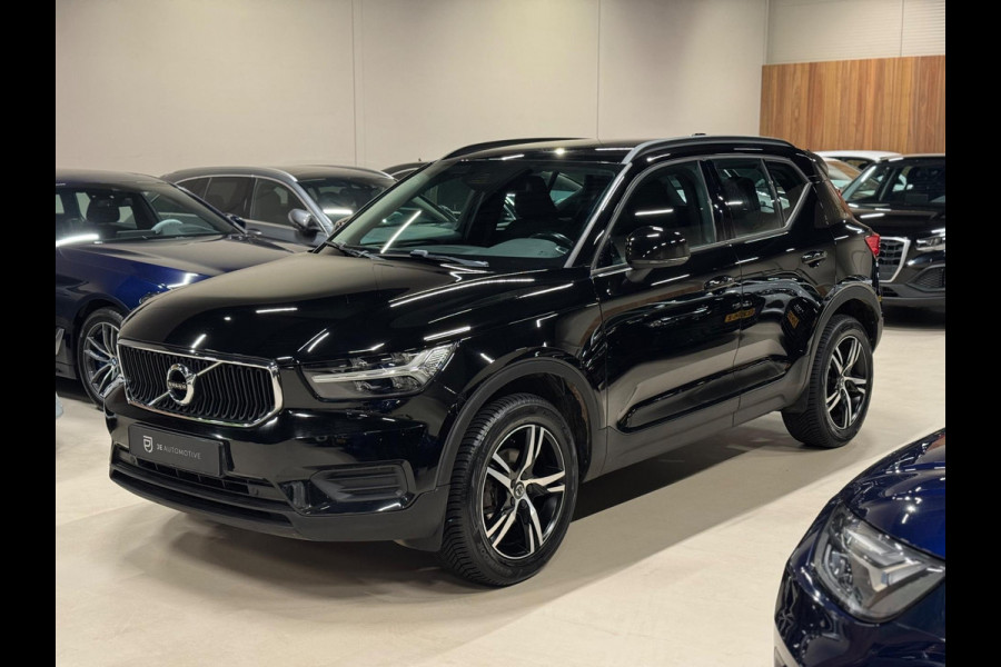 Volvo XC40 1.5 T3 163PK Momentum, Navi, Cruise, Cam, PDC, Clima, Voll Led, Bluetooth/Tel, Private Glas, Volledig Onderhouden