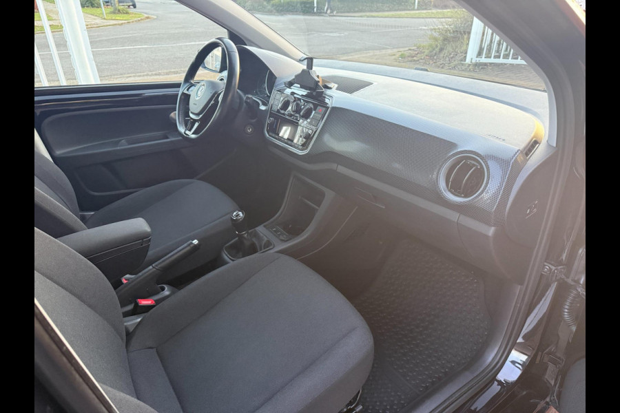 Volkswagen up! 1.0 BMT high up! | Cruise | PDC | 17" LMV