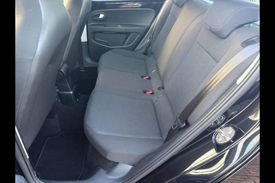 Volkswagen up! 1.0 BMT high up! | Cruise | PDC | 17" LMV