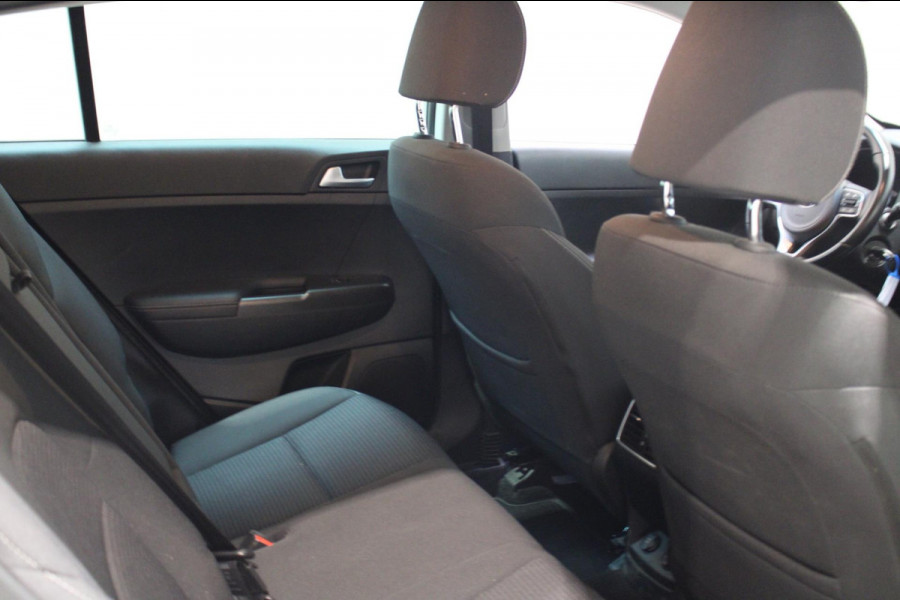 Kia Sportage 1.6 GDI DynamicLine Camera/Cruise/Clima Prijs is Rijklaar incl bovag garantie