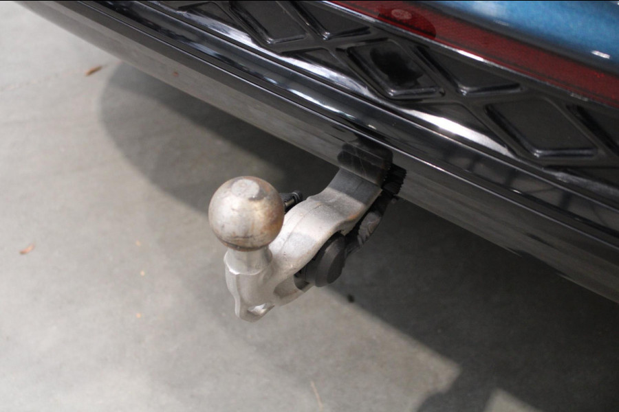 Volkswagen Tiguan 1.5 eHybrid R-Line Edition Camera/Elec. Trekhaak/R line prijs is rijklaar