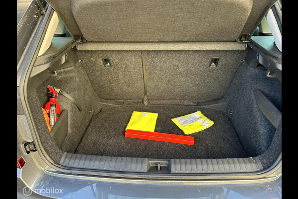 Škoda Kamiq 1.0 TSI Ambition DSG AUTOMAAT / FM nav / Carplay / 17" / Clima