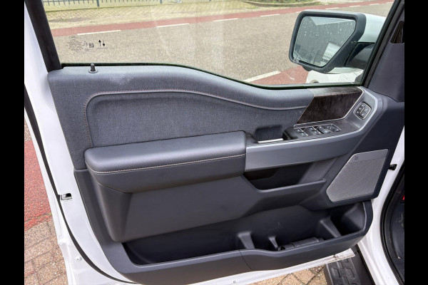 Ford USA F-150 F-150 LIGHTNING EXTENDED RANGE MAX!