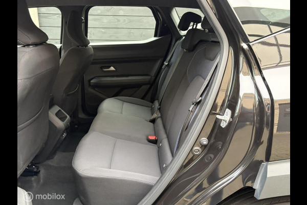 Dacia Duster 1.2 TCe 130 PK mild hybrid Expression FM nav / 17" / Camera / 14.330 KM!!!