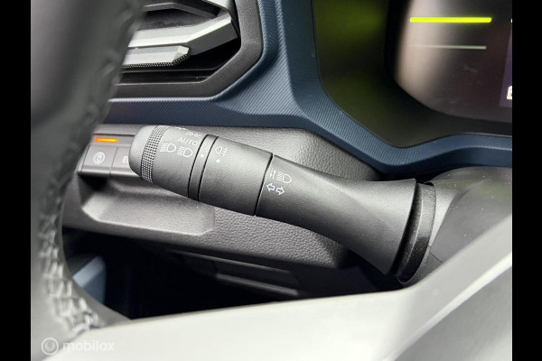 Dacia Duster 1.2 TCe 130 PK mild hybrid Expression FM nav / 17" / Camera / 14.330 KM!!!