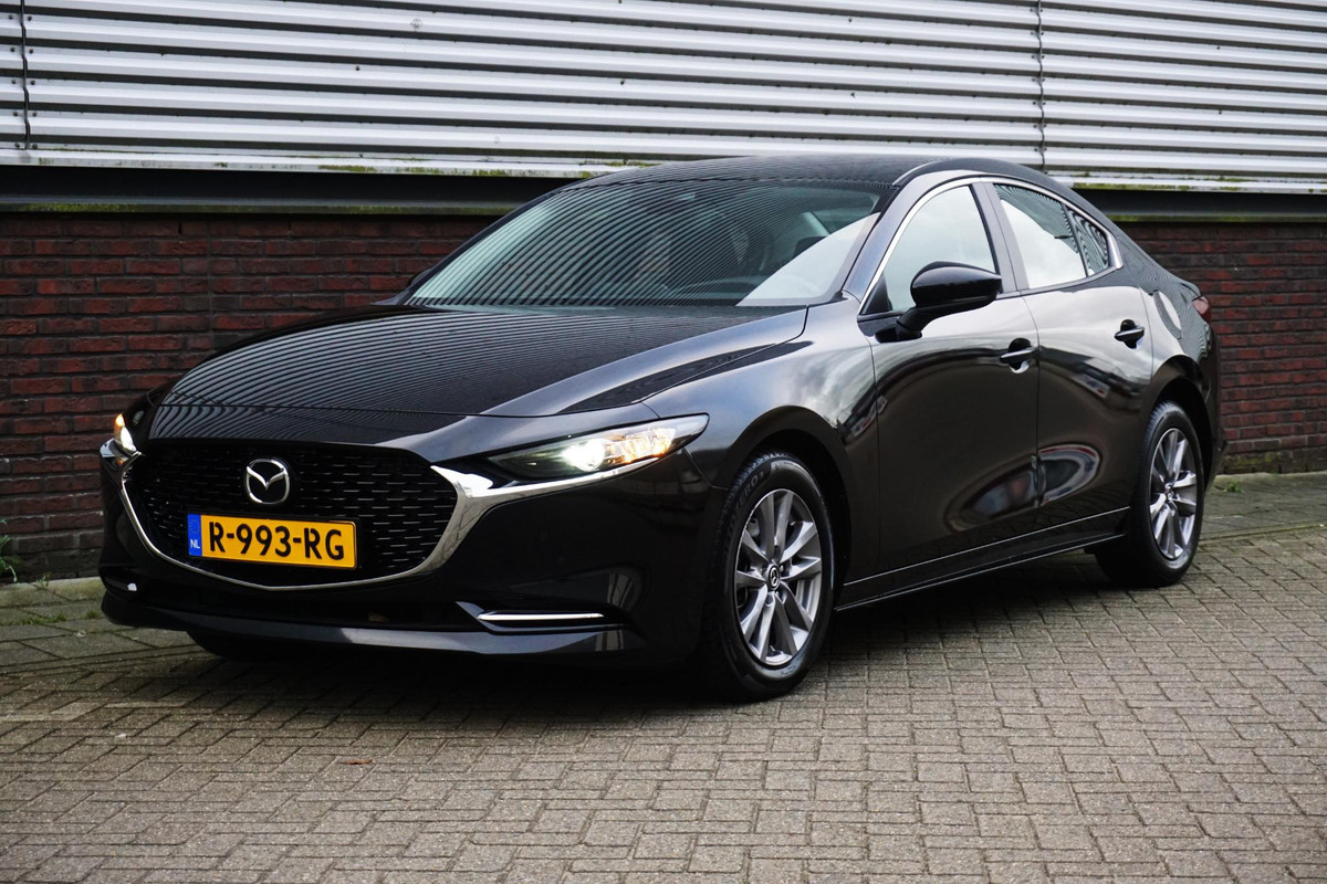 Mazda 3 2.0 e-SkyActiv-X M Hybrid 186PK/Head-Up/Camera/LED /November 2022!!