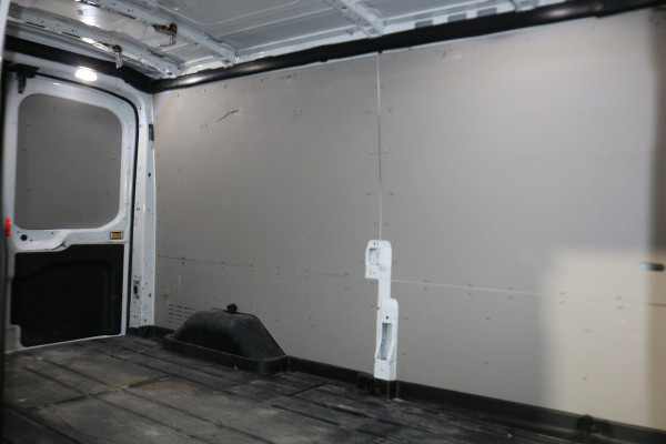 Ford Transit 350 2.0 TDCI 130pk L3 H2 Trend