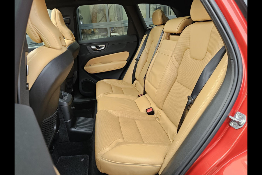 Volvo XC60 2.0 T8 AWD Polestar Engineered PHEV | Intellisafe | Pano | Trekhaak | Standverwarming | Leder | Stoelverwarming | Elek. stoelen + mermory | Vol |