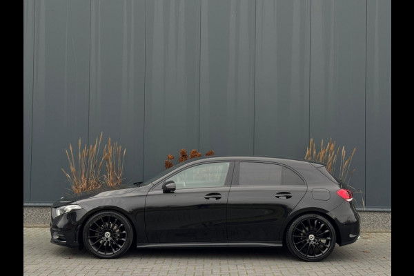 Mercedes-Benz A-Klasse 180 B.Sol AMG Ni Upg Widescreen Navi Camera PDC Led Leder