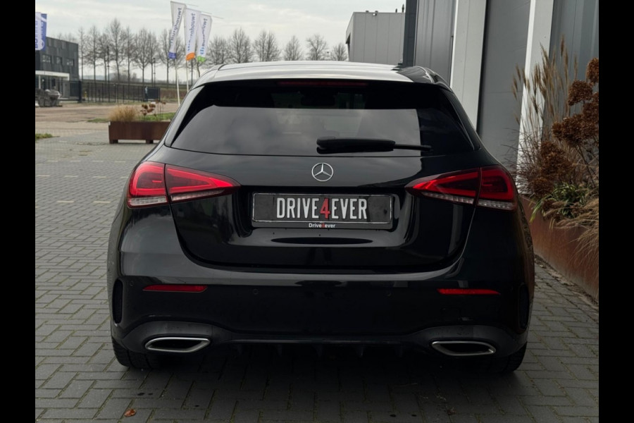 Mercedes-Benz A-Klasse 180 B.Sol AMG Ni Upg Widescreen Navi Camera PDC Led Leder