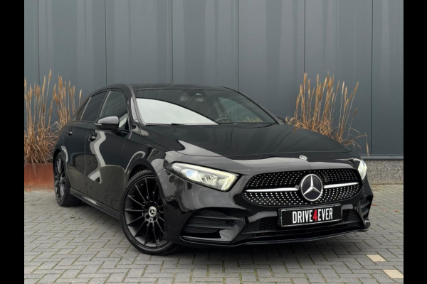 Mercedes-Benz A-Klasse 180 B.Sol AMG Ni Upg Widescreen Navi Camera PDC Led Leder