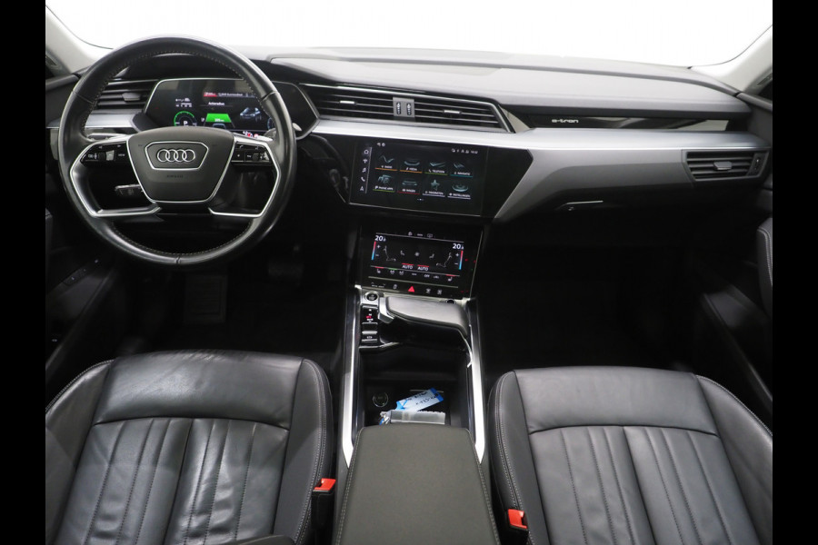Audi e-tron Sportback 50 quattro Business edition Plus 71 kWh | Panoramadak | Luchtvering | Camera | Leder | Adaptive Cruise | Memory