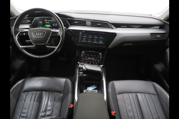 Audi e-tron Sportback 50 quattro Business edition Plus 71 kWh | Panoramadak | Luchtvering | Camera | Leder | Adaptive Cruise | Memory