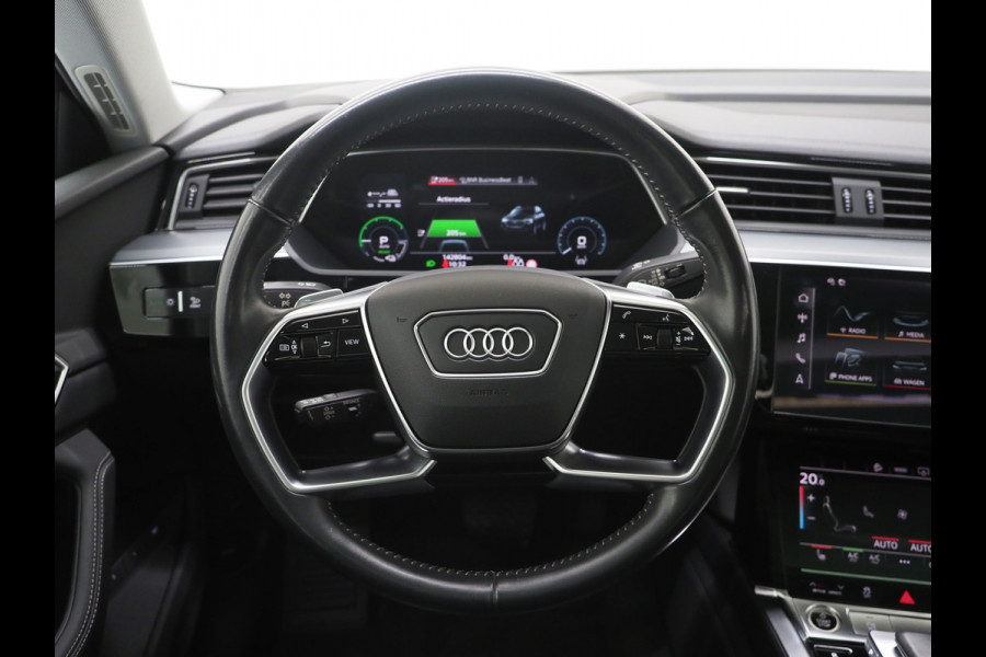 Audi e-tron Sportback 50 quattro Business edition Plus 71 kWh | Panoramadak | Luchtvering | Camera | Leder | Adaptive Cruise | Memory